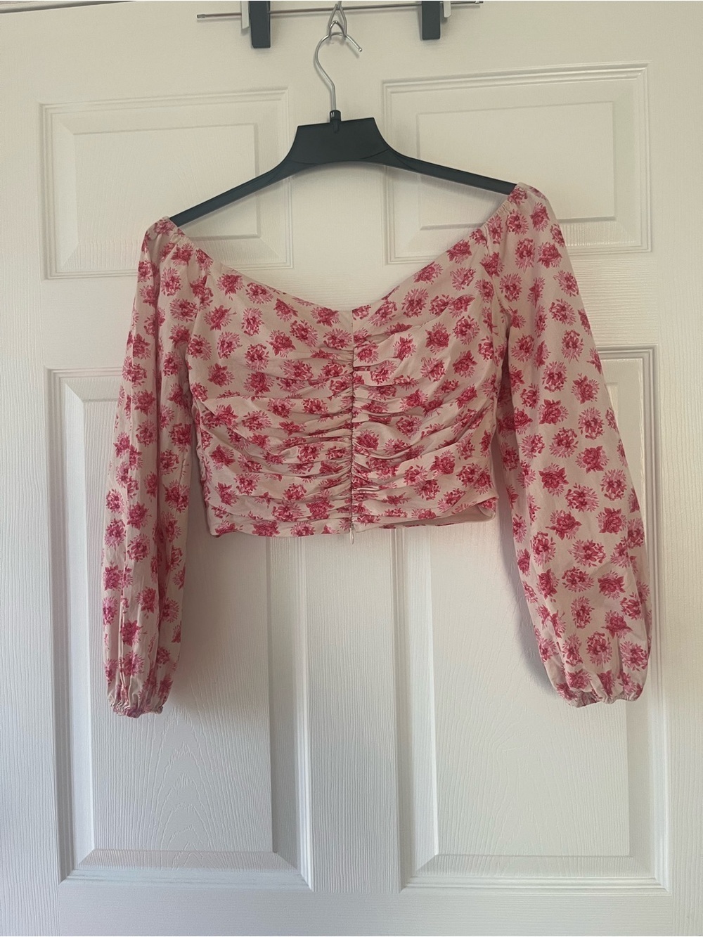 J.Crew Pink Floral Ruched V-Neck Crop Blouse - Picture 2 of 5